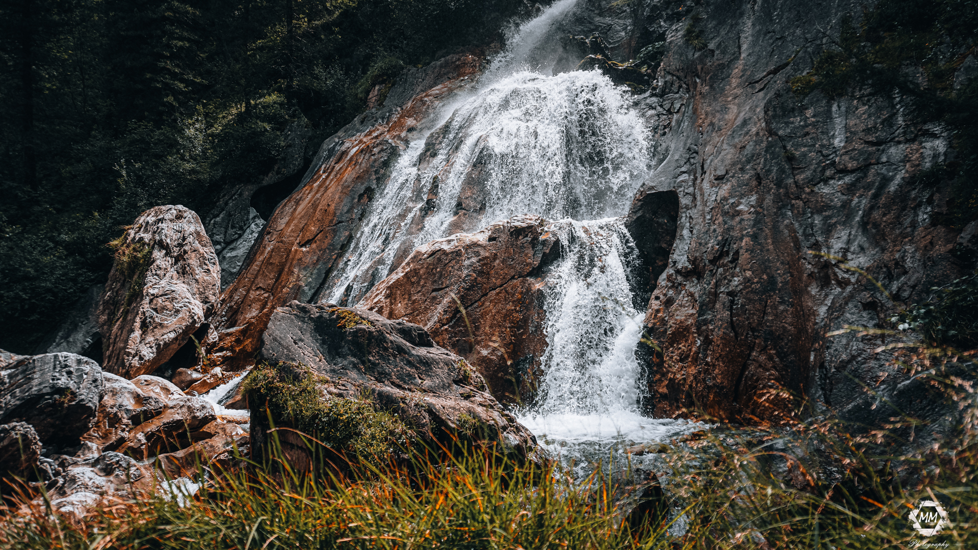 Free HTML5 Bootstrap Template by FreeHTML5.co